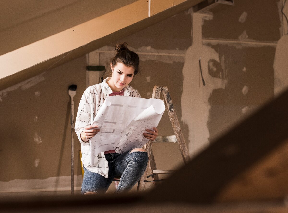 Les astuces d’un décorateur intérieur pour optimiser vos réparations